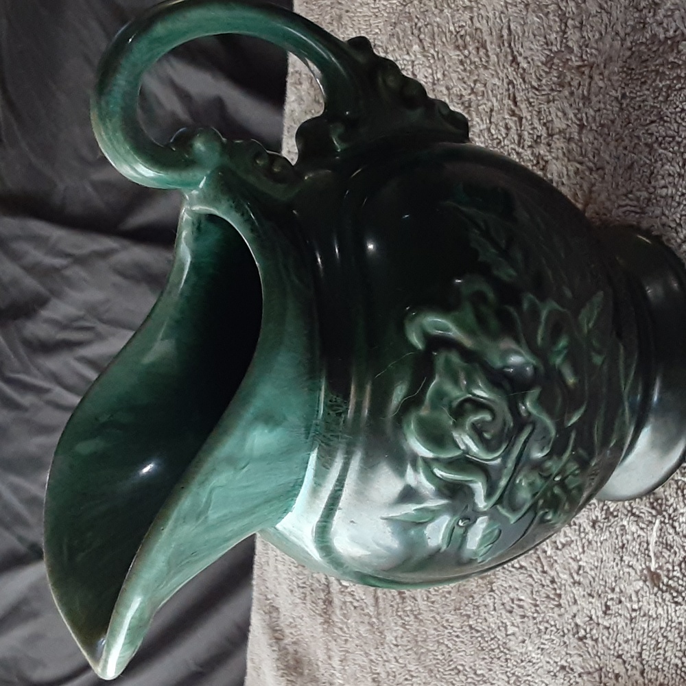 Hull A-50 Pottery
